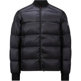 Moncler: Чёрный пуховик 