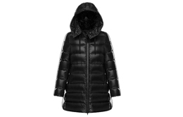 Moncler: Чёрный пуховик 