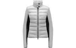 Moncler: Белая куртка 