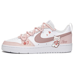 Nike: Розовые кроссовки  Court