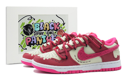 Nike: Розовые кроссовки  Dunk