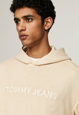 Tommy Hilfiger: Толстовка  Tommy Jeans