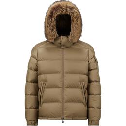 Moncler: Тёмный пуховик 