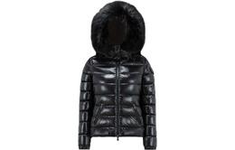 Moncler: Чёрный пуховик 