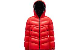 Moncler: Красный пуховик 