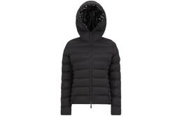 Moncler: Чёрный пуховик 