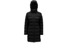 Moncler: Чёрный пуховик 