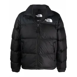 The North Face: Чёрный пуховик  Nuptse