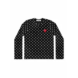 Comme des Garcons PLAY: Чёрный свитшот 