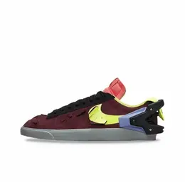 NIKE: Белые кроссовки  Blazer Low