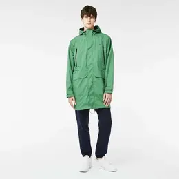 LACOSTE: Зелёная куртка 