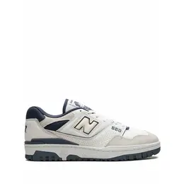 New Balance: Белые кроссовки  550