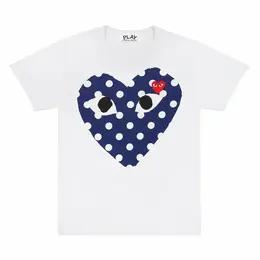 Comme des Garcons PLAY: Белая футболка  Heart