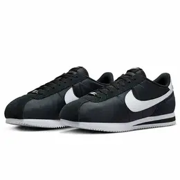 NIKE: Чёрные кроссовки  Cortez