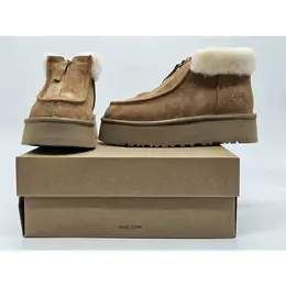 UGG: Золотые угги 