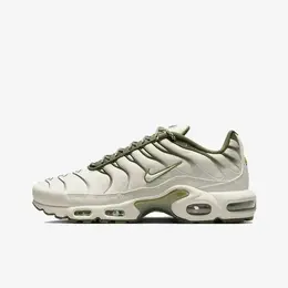 NIKE: Белые кроссовки  Air Max Plus