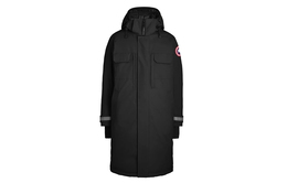 Canada Goose: Чёрное пальто 