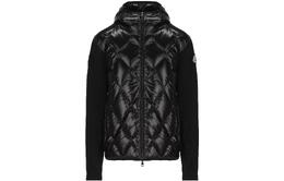 Moncler: Чёрный пуховик 