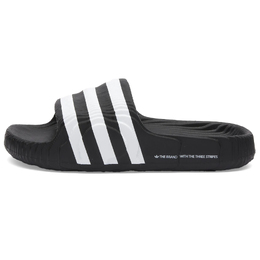 Adidas: Чёрные шлёпанцы  Adilette