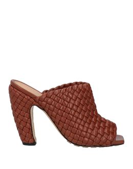 Bottega Veneta: Коричневые сандалии 