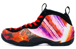 Nike: Фиолетовые кроссовки  Foamposite One