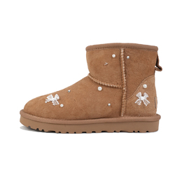 UGG: Светлые ботинки  Classic Mini