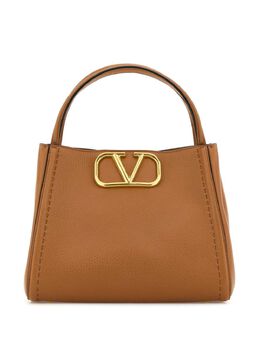 Valentino Garavani: Коричневая сумка 
