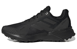 Adidas: Чёрные кроссовки  Terrex