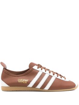 adidas: Коричневые кроссовки 