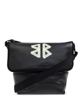 Balenciaga: Чёрная сумка 