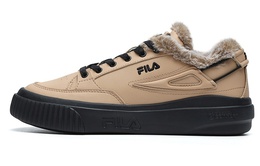 Fila: Коричневые кроссовки 