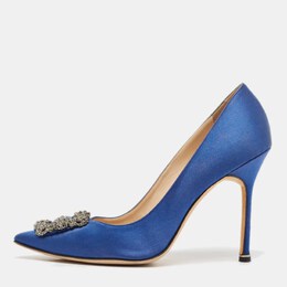 Manolo Blahnik: Голубые туфли  Hangisi