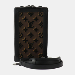 Louis Vuitton: Коричневая сумка 