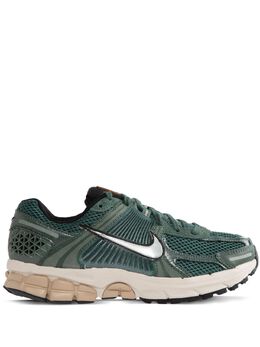 Nike: Тёмные кроссовки 