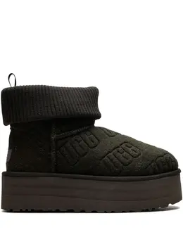 UGG: Коричневые ботинки  Classic Mini