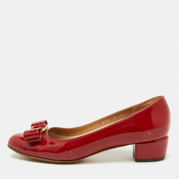 Salvatore Ferragamo: Красные туфли  Vara Bow