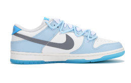 Nike: Белые кроссовки  Dunk