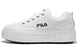 Fila: Белые кроссовки 