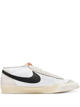 Nike: Белые кроссовки  Blazer Low