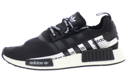 Adidas: Чёрные кроссовки  Originals NMD R1