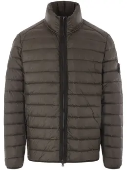 Stone Island: Зелёная куртка 