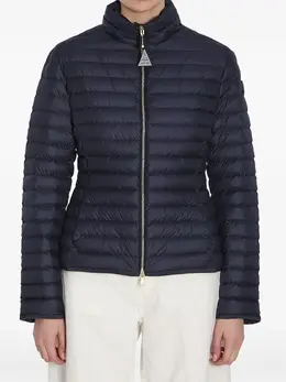 Moncler: Голубая куртка 