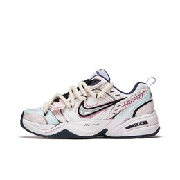 Nike: Чёрные кроссовки  Air Monarch