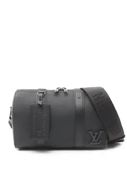 Louis Vuitton Pre-Owned: Чёрная сумка 