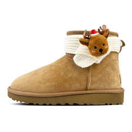 UGG: Белые ботинки  Classic Mini