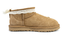 UGG: Коричневые ботинки  Classic Mini