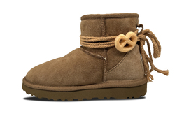 UGG: Блестящие сапоги 