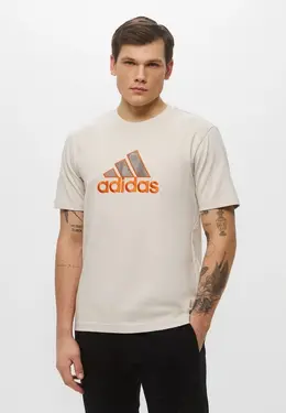 adidas Originals: Бежевая футболка 