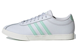 Adidas: Серые кроссовки 