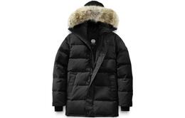 Canada Goose: Чёрный пуховик 